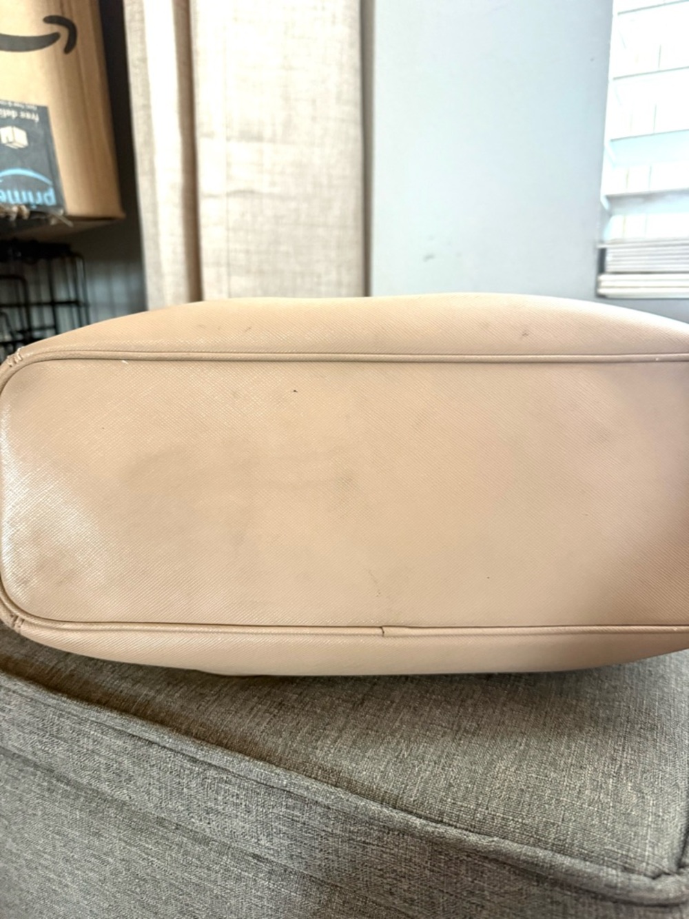 COACH LIGHT BEIGE PEYTON LEATHER ZIP TOP TOTE WITH GOLD HARDWARE - Picture 8 of 8